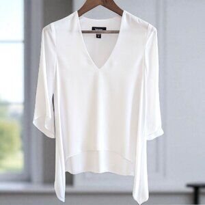 Karen Kane NWOT XS White V-Neck Asymmetrical Blouse Flare Sleeve